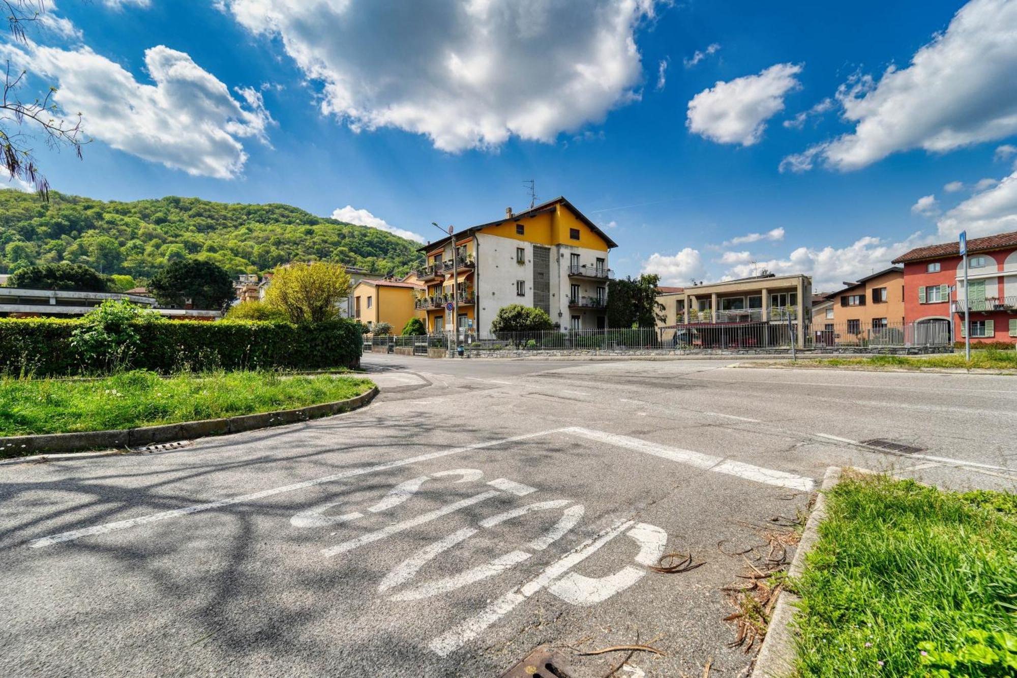 La Mansarda Apartment Como Exterior photo