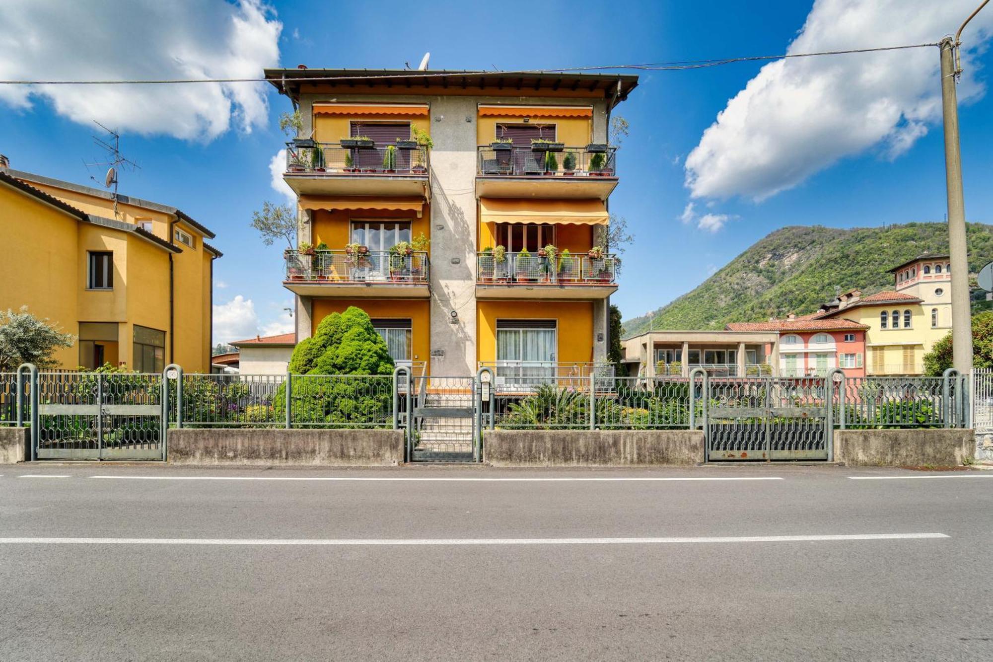 La Mansarda Apartment Como Exterior photo
